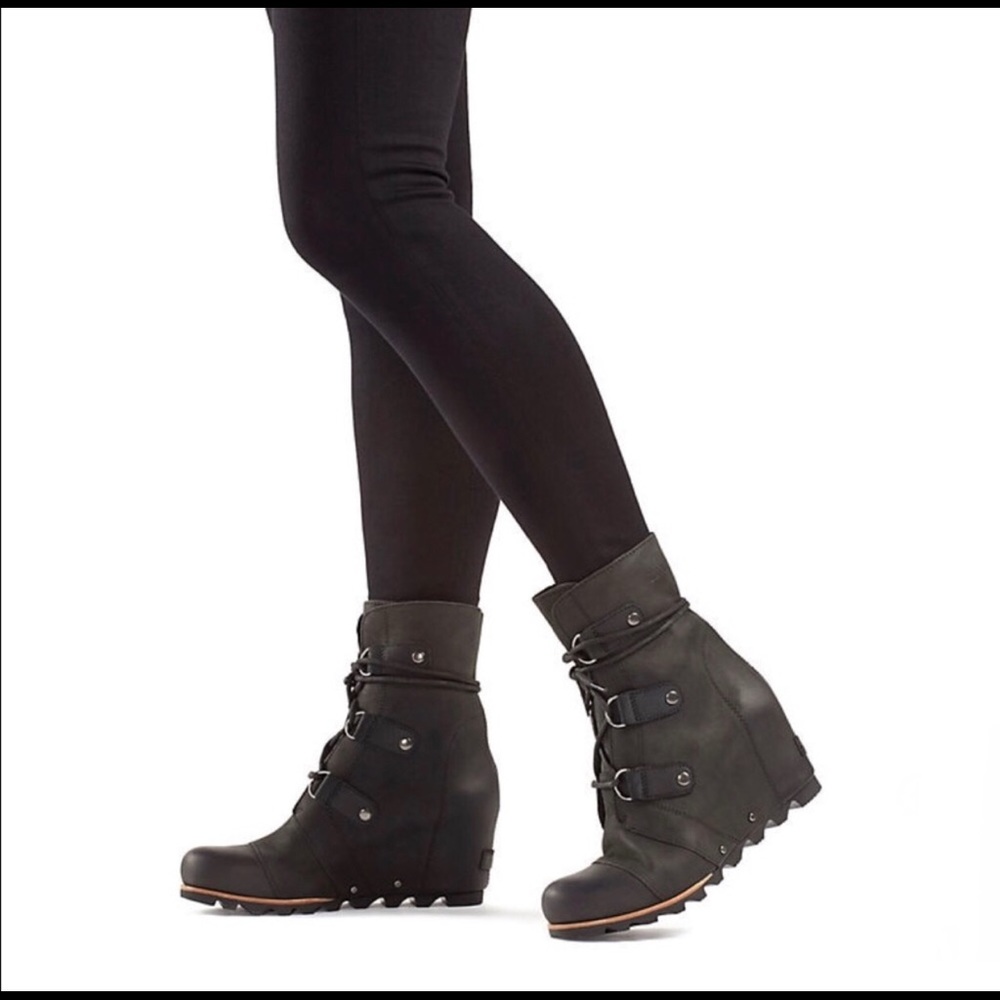 Sorel Black Wedge Boots